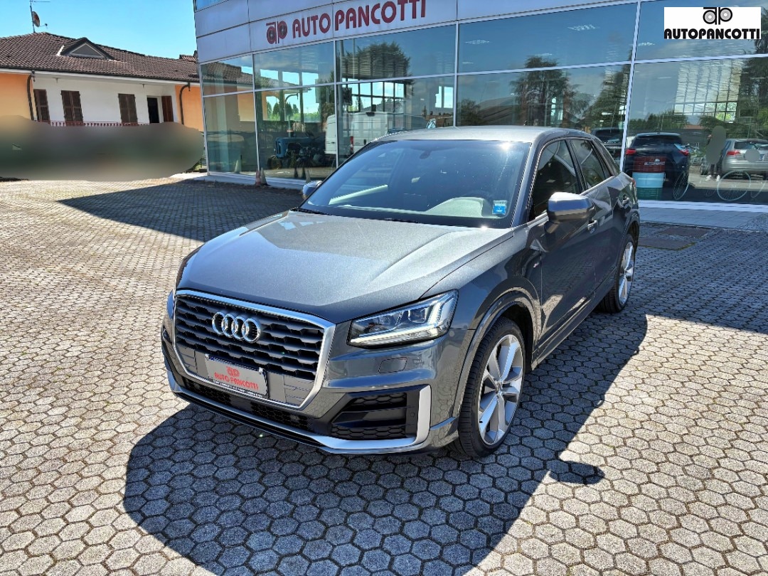 AUDI Q2
